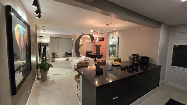 Apartamento à venda com 2 dormitórios e 2 vagas na Água Fria