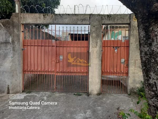 Lote/Terreno em São Paulo - Jardim Ivone