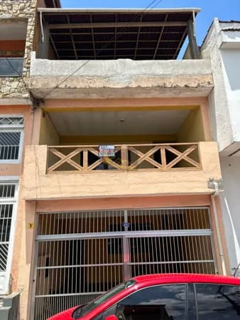 Sobrado em São Paulo - Vila Tolstoi