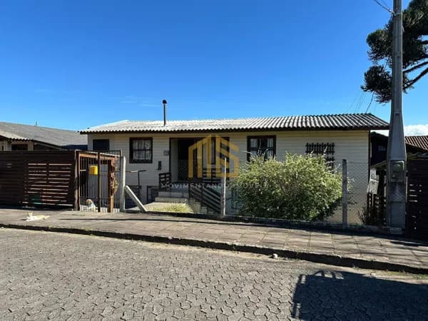 Casa 06 Dormitórios Próxima ao Centro