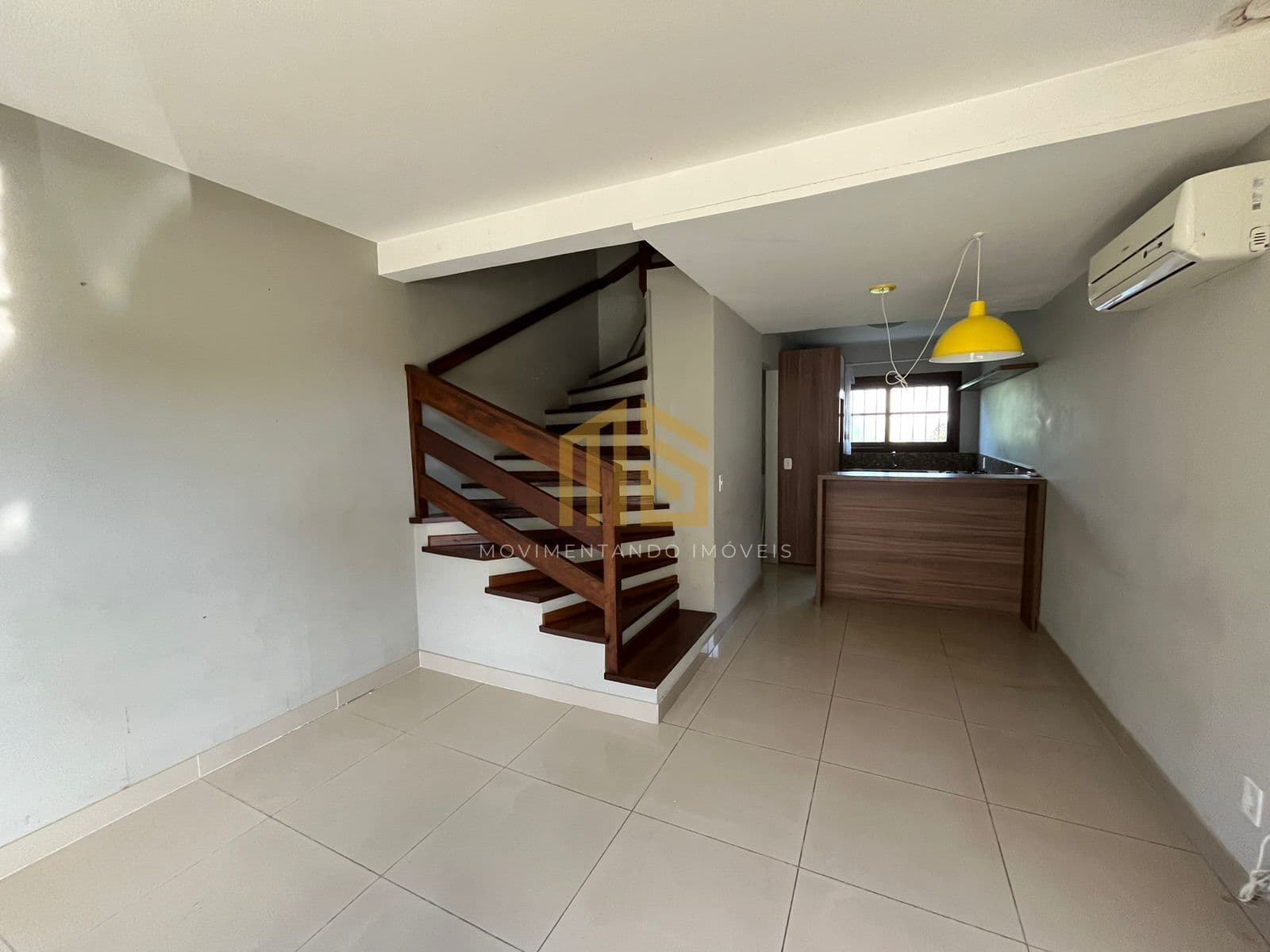 Casa Geminada 02D Semi Mobiliado em Canela