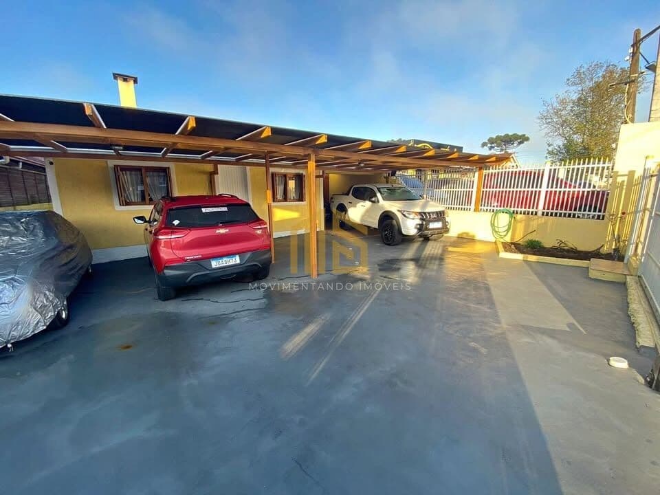 Casa com 03 D sendo 01 Suíte - canela RS