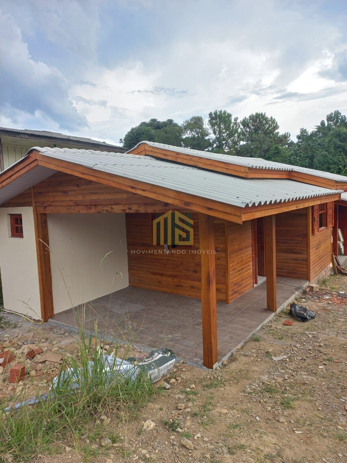 Terreno com 02 Casas Para Aluguel Fixo