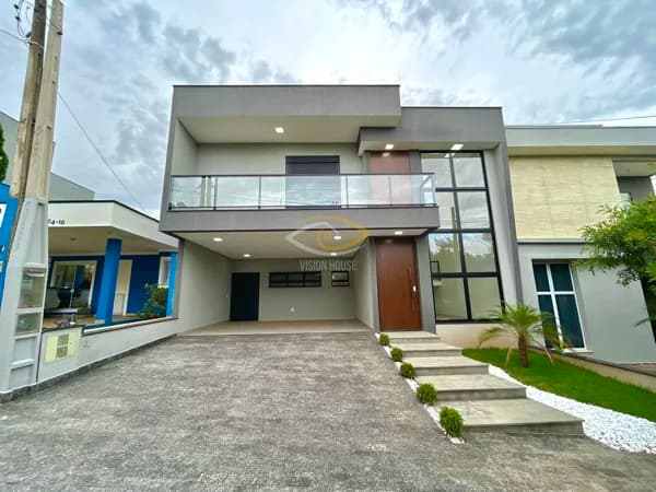 Sobrado com Piscina em Condominio na Região Norte de Sorocaba-SP