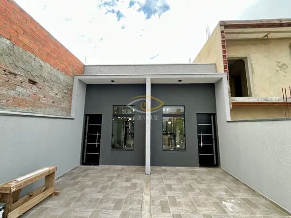 Casa à venda no bairro Parque São Bento em Sorocaba/SP