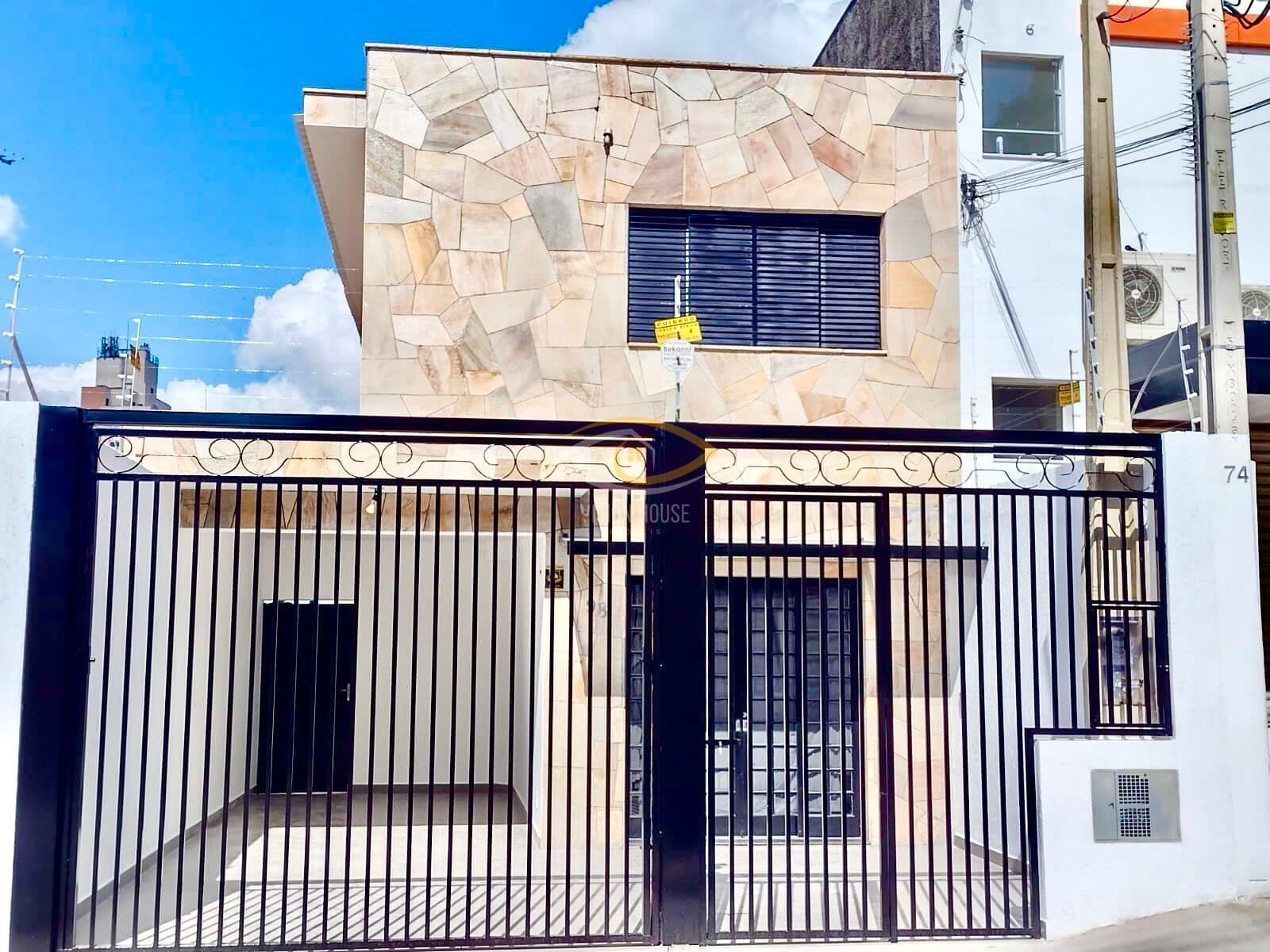 Sobrado em Sorocaba - Vila Augusta