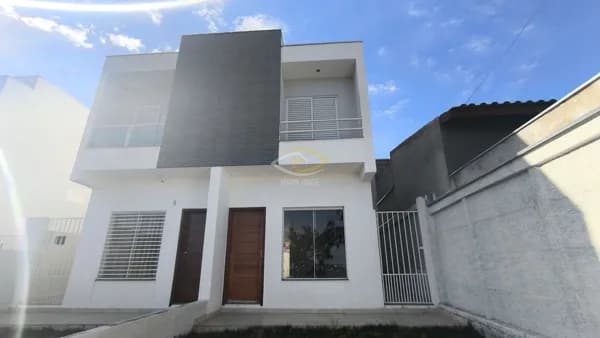 Sobrado à venda no bairro Jardim Sao Lucas em Salto de Pirapora/SP