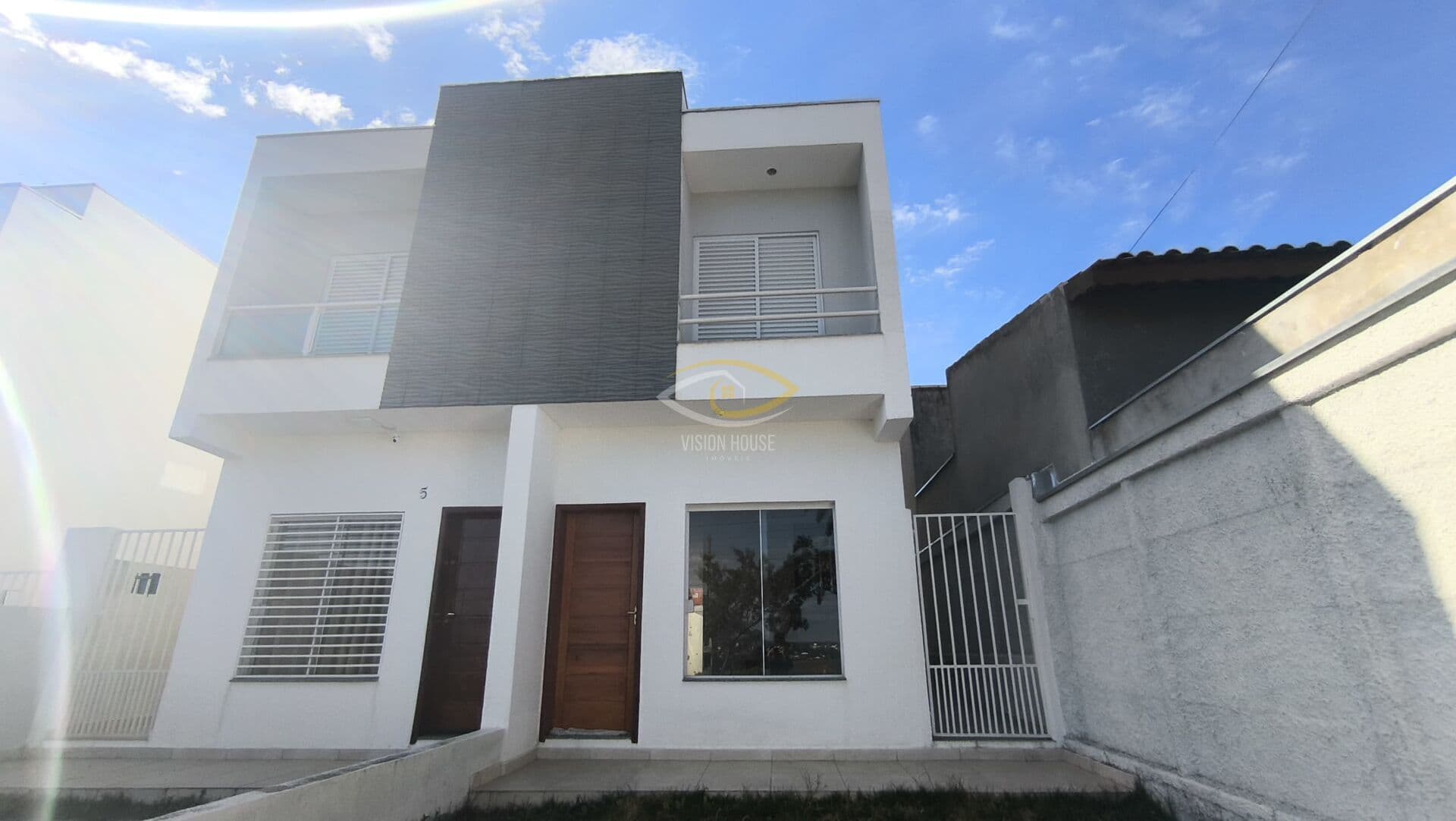Sobrado à venda no bairro Jardim Sao Lucas em Salto de Pirapora/SP