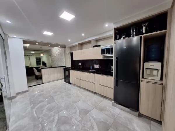 Casa de Condomínio em Sorocaba - Jardim Alpes de Sorocaba
