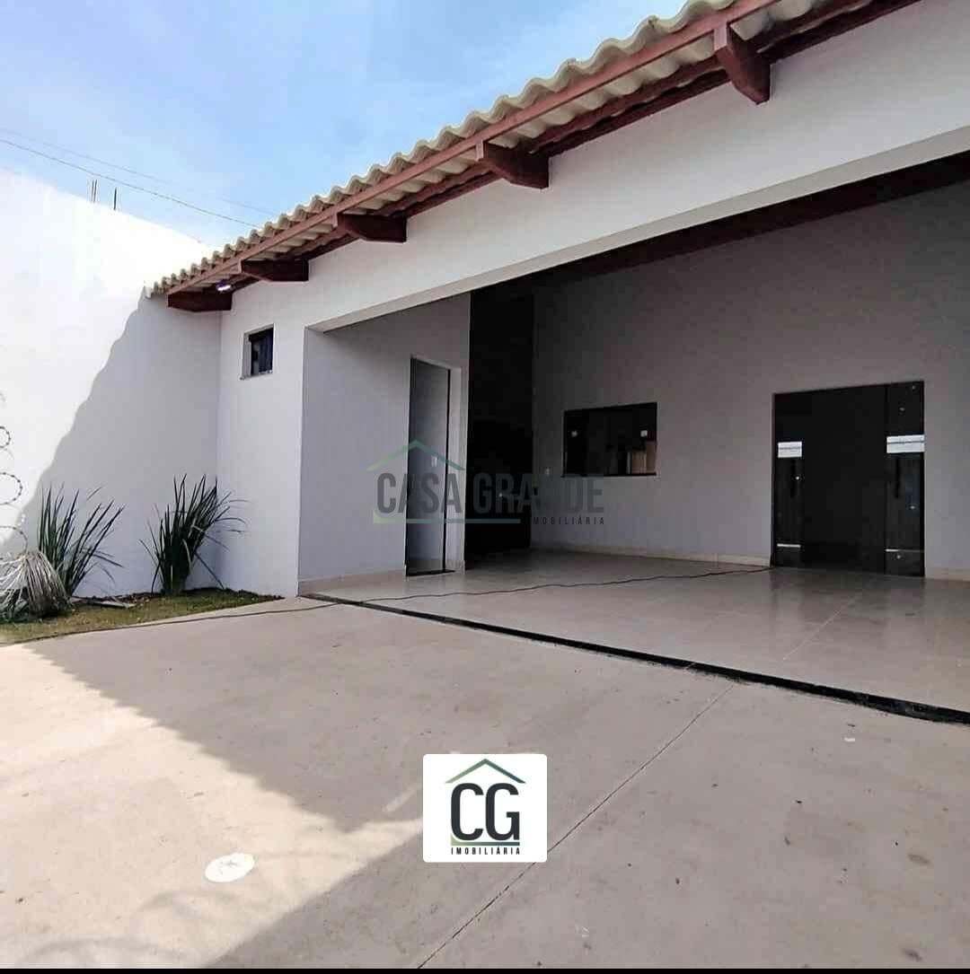 Casa em Catalão - SANTA MONICA