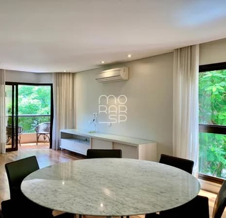 Apartamento de 127m2 em Higienópolis com living para 2 ambientes, sacada, cozinha integrada, 2 dormitórios sendo 1 suíte e 2 vagas