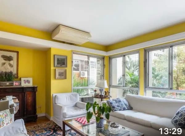 Apartamento parte plana a passos do clube Paulistano
