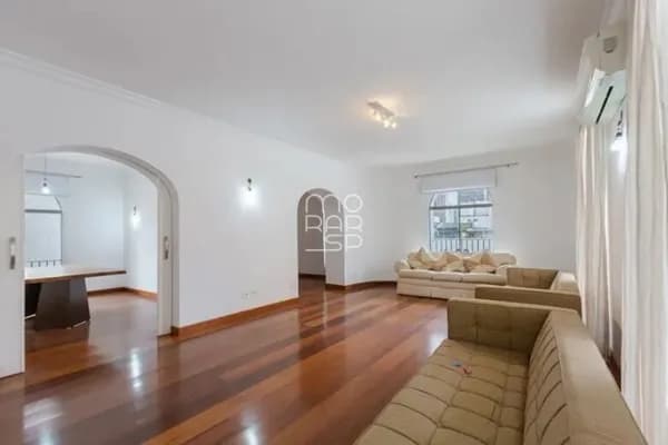 Lindenberg com varanda e janelões no Jardins, 340 m², 3 dormitórios e 2 vagas
