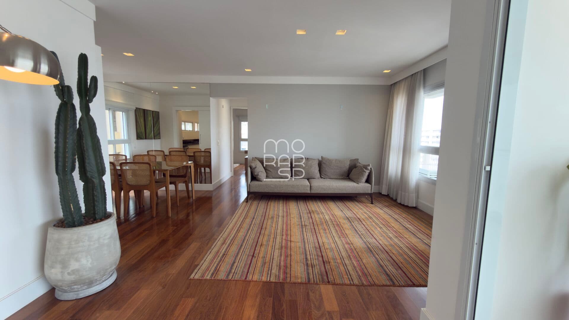 Apartamento em São Paulo - Jardim Paulista