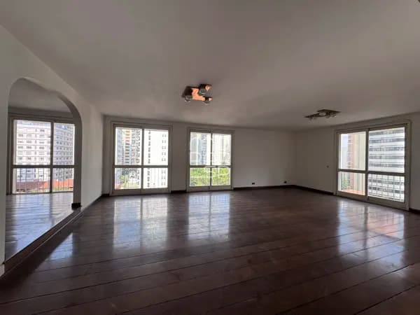 Apartamento Alto Padrão em Jardim América, São Paulo/SP