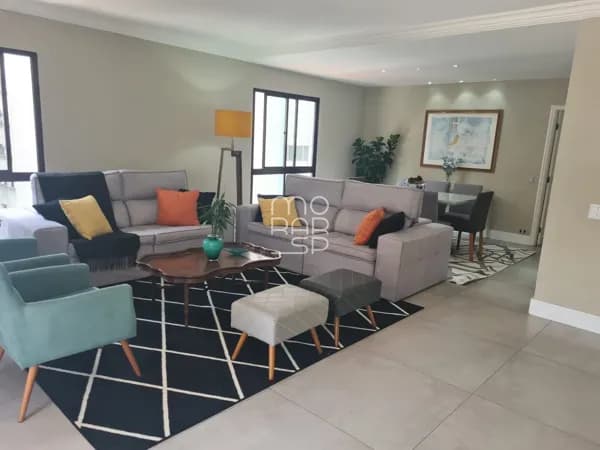Apartamento em São Paulo - Jardim Paulista