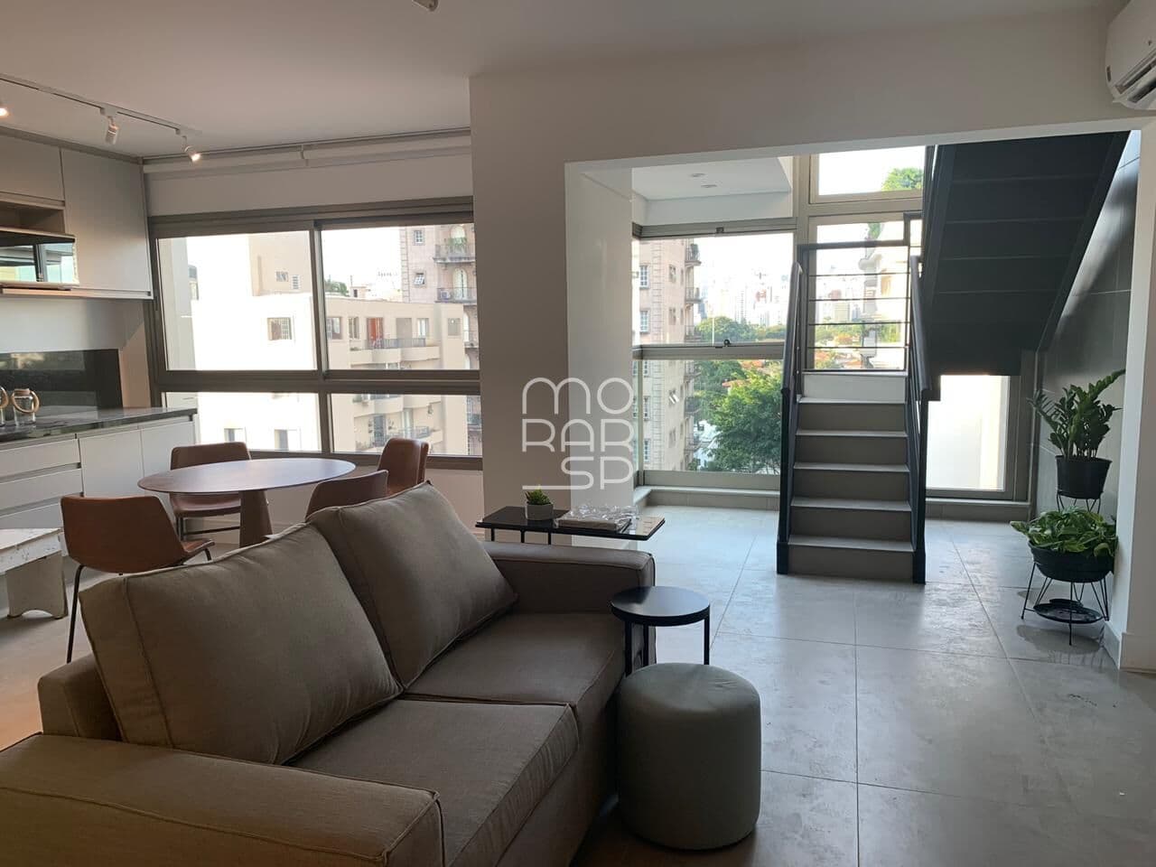 Cobertura duplex de alto padrão no Jardim Paulistano