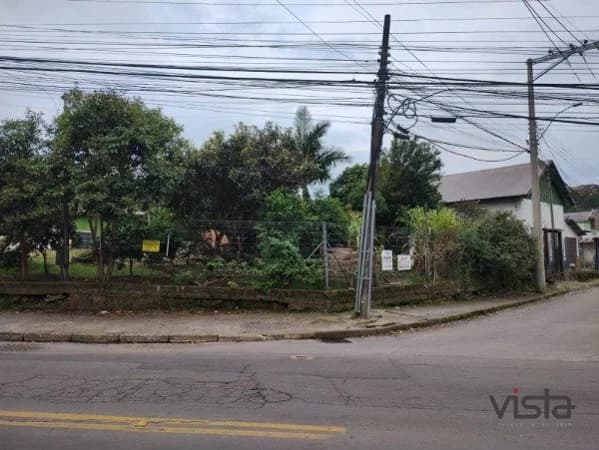 Terreno à venda no bairro Esplanada em Caxias do Sul/RS