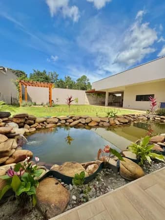 Casa Alto Padrão à Venda no Anápolis City