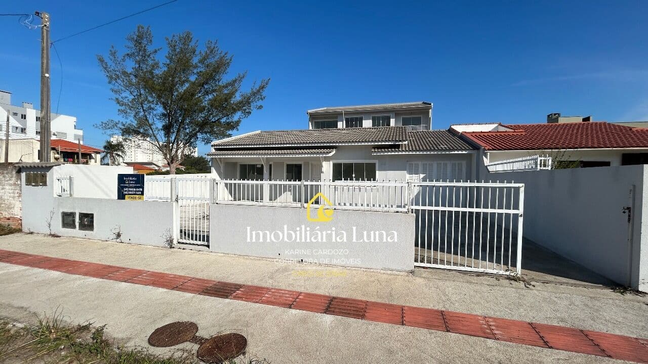 Casa em Mar Grosso, Laguna/SC