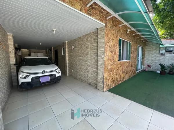 Sobrado em Duque de Caxias - Parque Nova Esperança