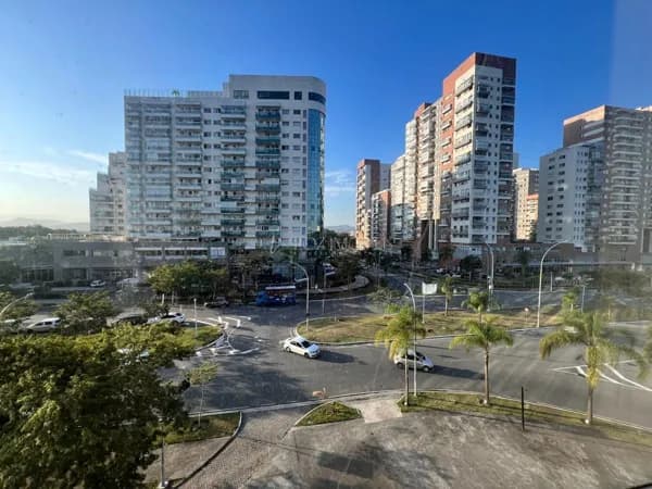 Sala à venda no bairro Jacarepaguá em Rio de Janeiro/RJ