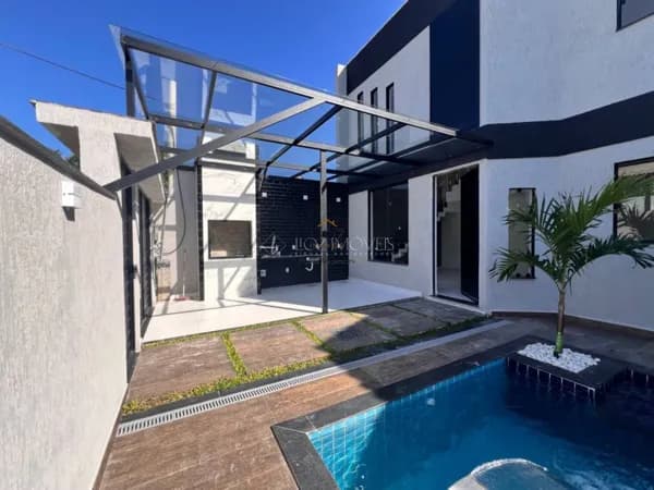 Casa Duplex Contemporânea no Condomínio Dom José III em Vargem Pequena | 4 Quartos | Piscina | Aceita Financiamento