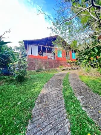 Casa Exclusiva na Mata Atlântica – Vargem Grande - Refúgio Artístico na Mata Atlântica