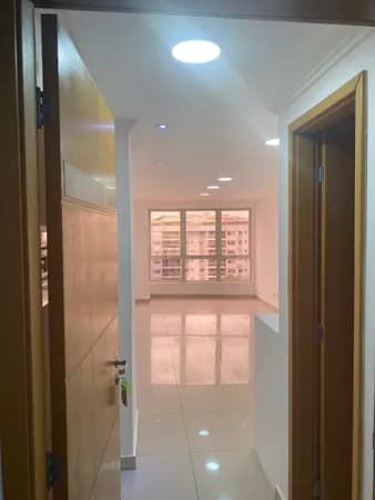 Sala Comercial para Venda em Campo Grande Rio de Janeiro-RJ