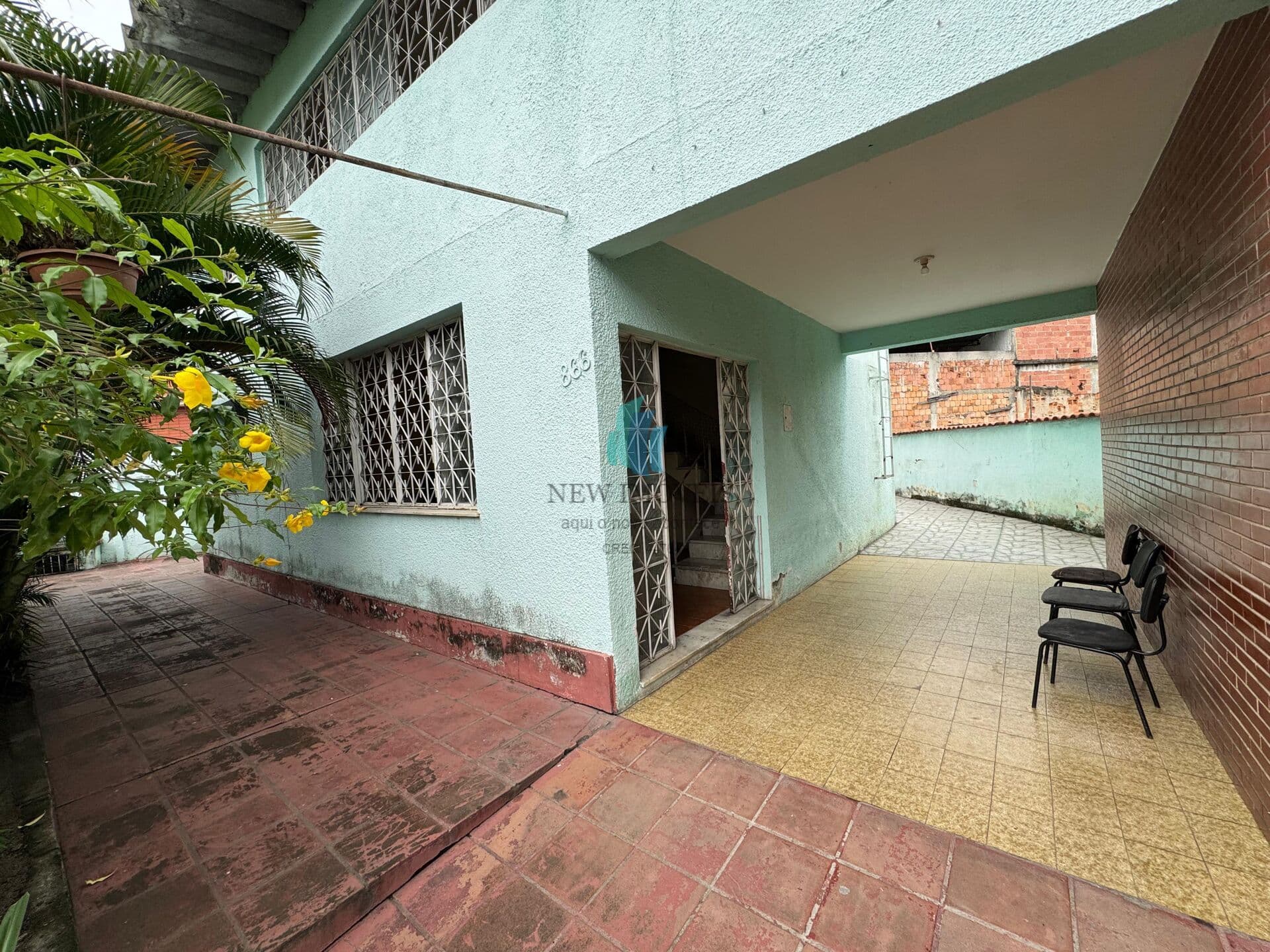 🏠 Casa Duplex com Terreno Amplo – Ideal para Clínicas, Cursos e Escolas – Campo Grande RJ
