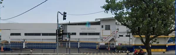 Prédio Comercial em Campo Grande, Rio de Janeiro/RJ