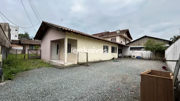 Terreno a venda no bairro Costa e Silva por R$695.000,00