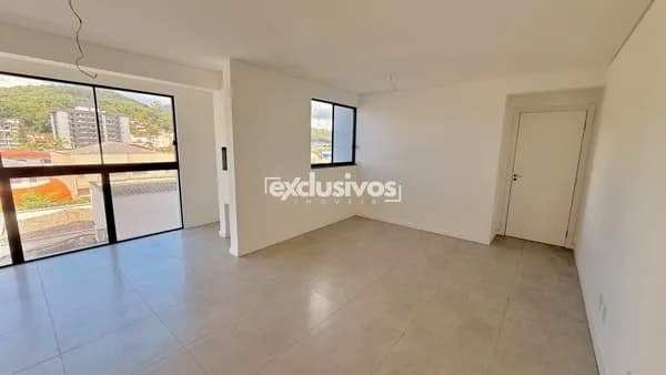 Apartamento c/ 1 suíte + 1 dormitório no Saguaçu, 75 m2 pronto pra morar!