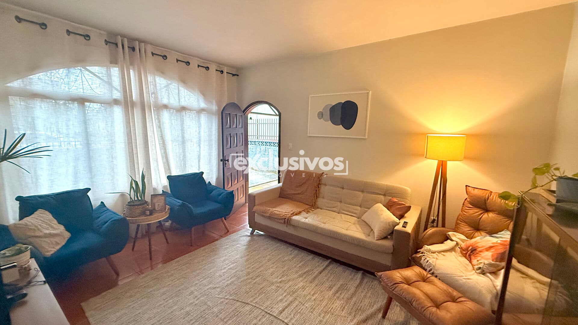 Casa Plana e Averbada no Bom Retiro em terreno de 360 metros por 579 mil!