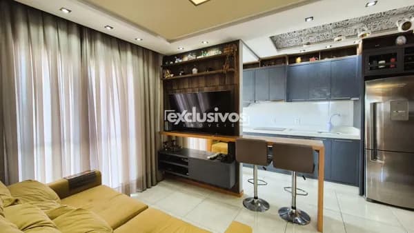Apartamento à venda c/ 2 quartos semi mobiliado pertinho do IFSC, no Costa e Silva, Joinville/SC