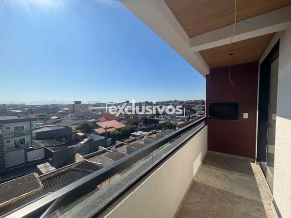 Apartamento tipo cobertura com 2 quartos em prédio com elevador à venda no bairro Fátima