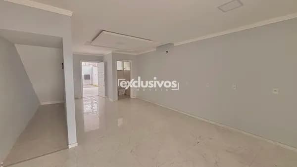 SUPER PROMO Espetacular sobrado no Costa e Silva com muito espaço por 775 mil