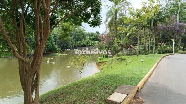 Casa a venda em Condomínio no bairro Saguaçú em joinville com 3 quartos por R$1.850.000,00