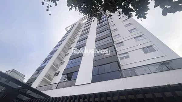 Apartamento todo Mobiliado no Anita Concept por 589 mil!