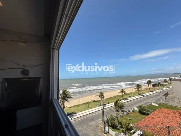 Apartamento 100% mobiliado frente mar na praia do Tabuleiro