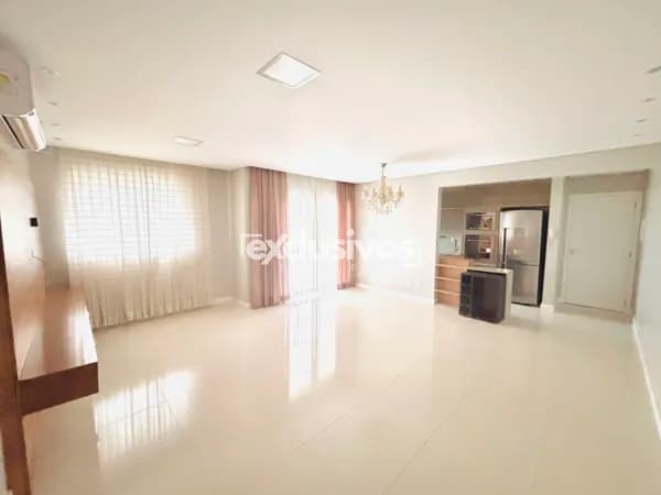 Apartamento Semi mobiliado no Costa e Silva 1 suíte + 2 Qtos por 747 mil