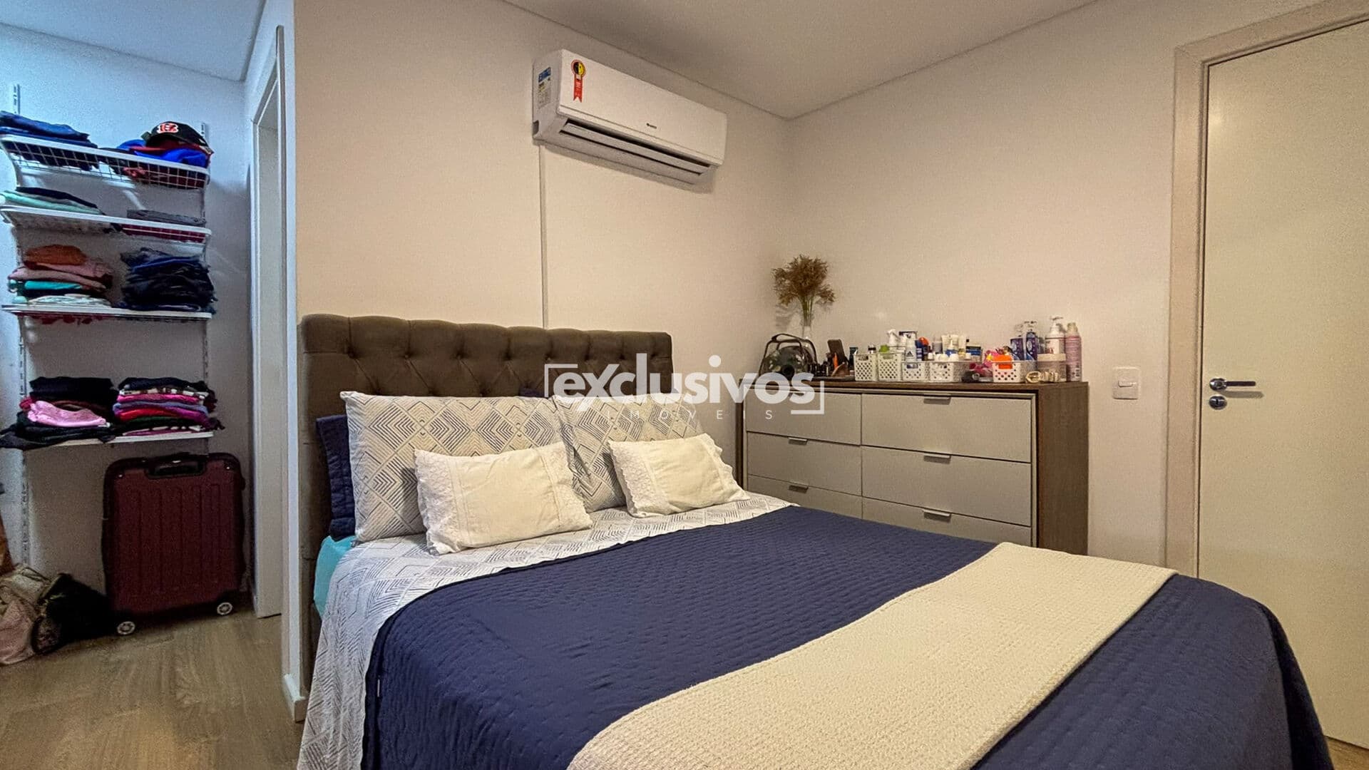 Cobertura com linda vista a venda no bairro Bom Retiro em Joinville por R$ 698.000,00