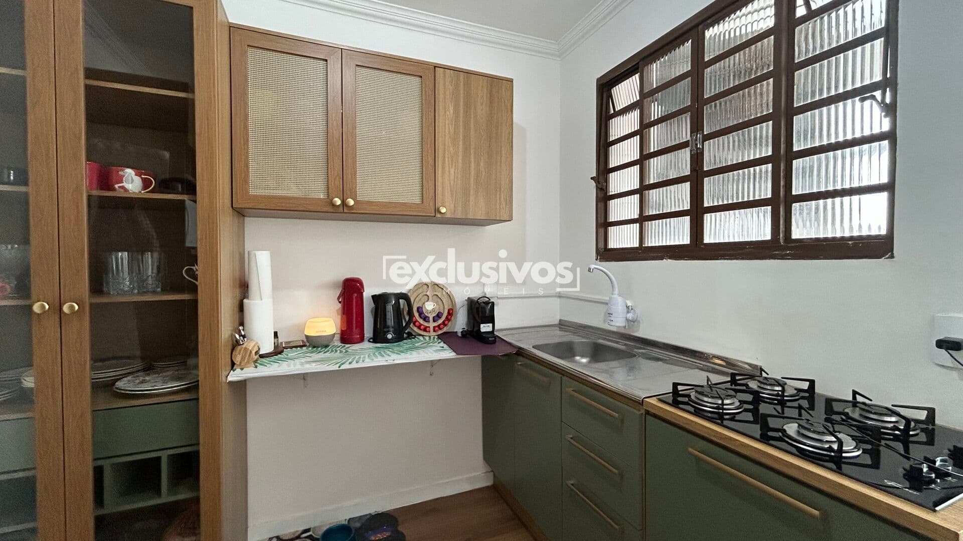 Apartamento a venda com 1 suíte mais 2 quartos no Bairro América em Joinville - SC