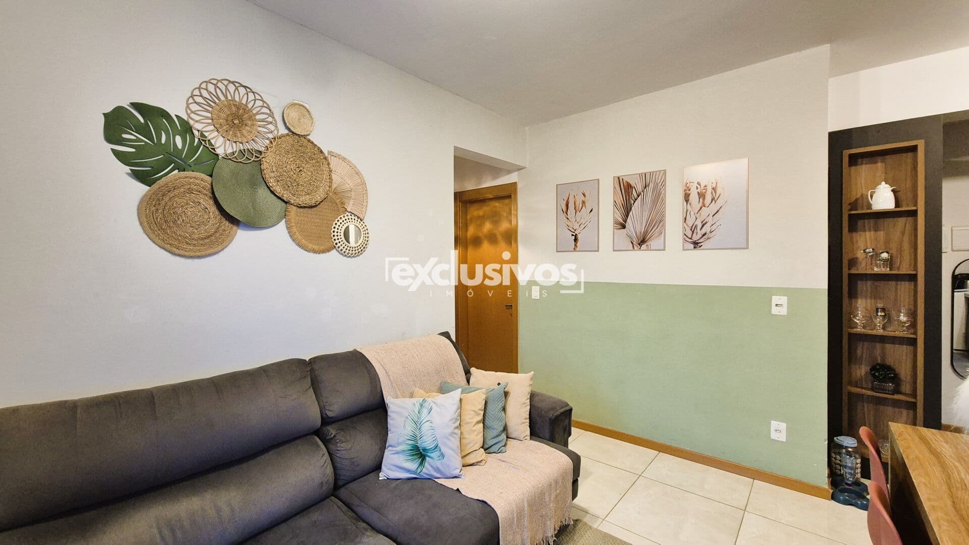 Apartamento c/2 quartos semi mobiliado próximo ao IFSC à venda, Joinville/SC