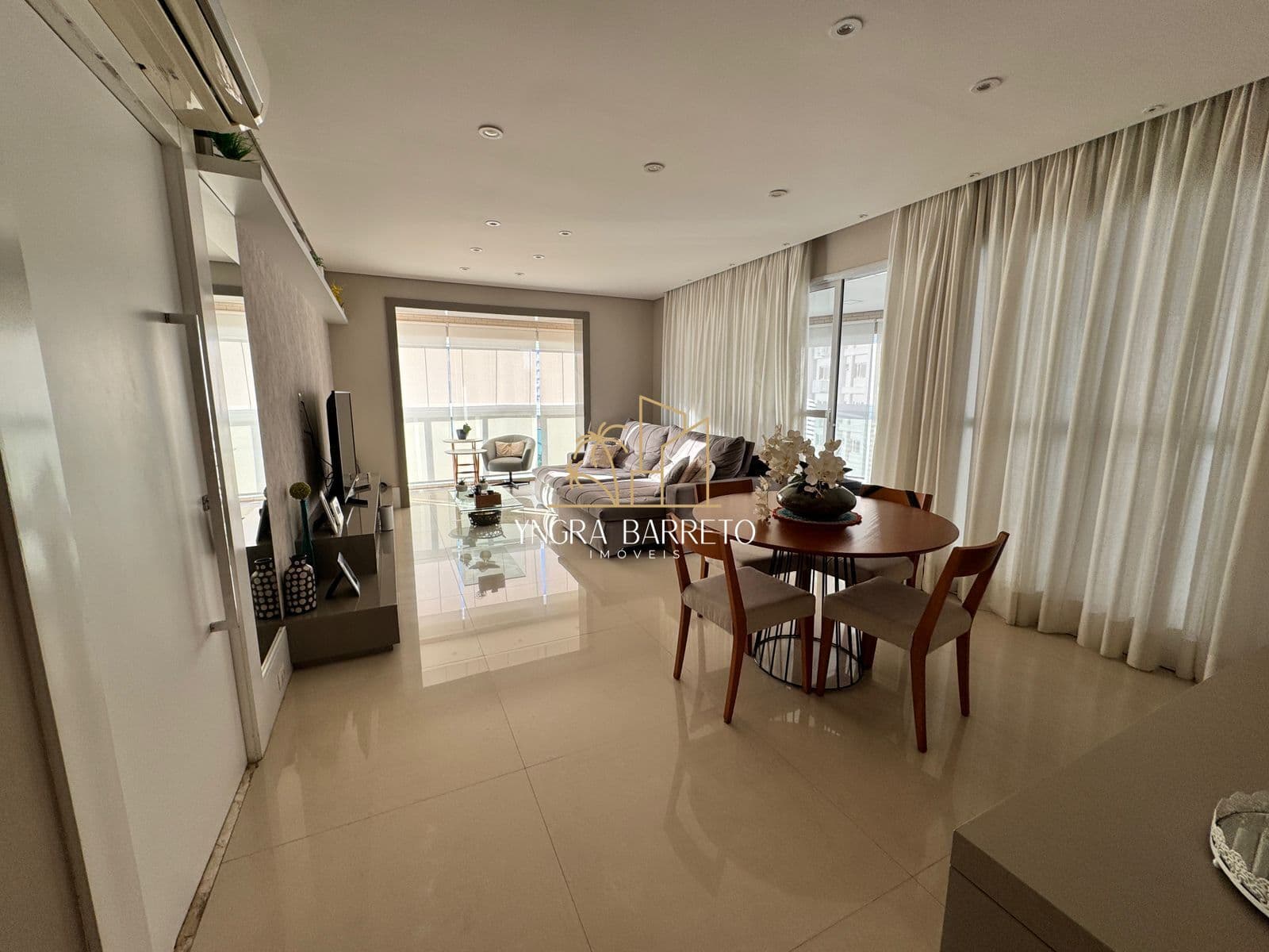 Apartamento em Santos - Ponta da Praia
