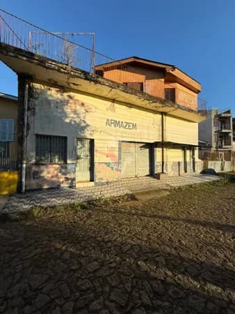 Prédio localizado no Centro de Viamão