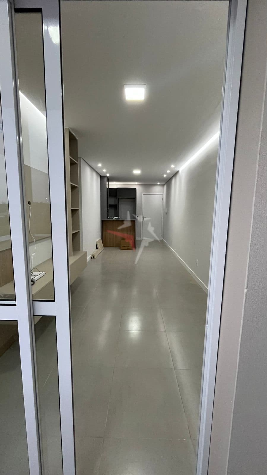 Apartamento padrão semi mobiliado em Viamão/RS