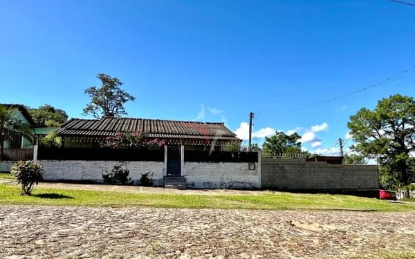 Casa em Alvenaria à Venda – Conforto e Espaço para Toda a Família!