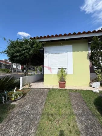 Casa de Condomínio em Alvorada - Jardim Algarve