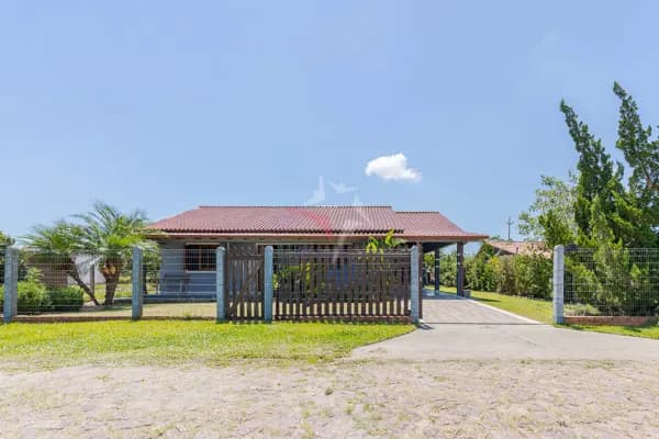 Casa de Condomínio em Viamão - Águas Claras